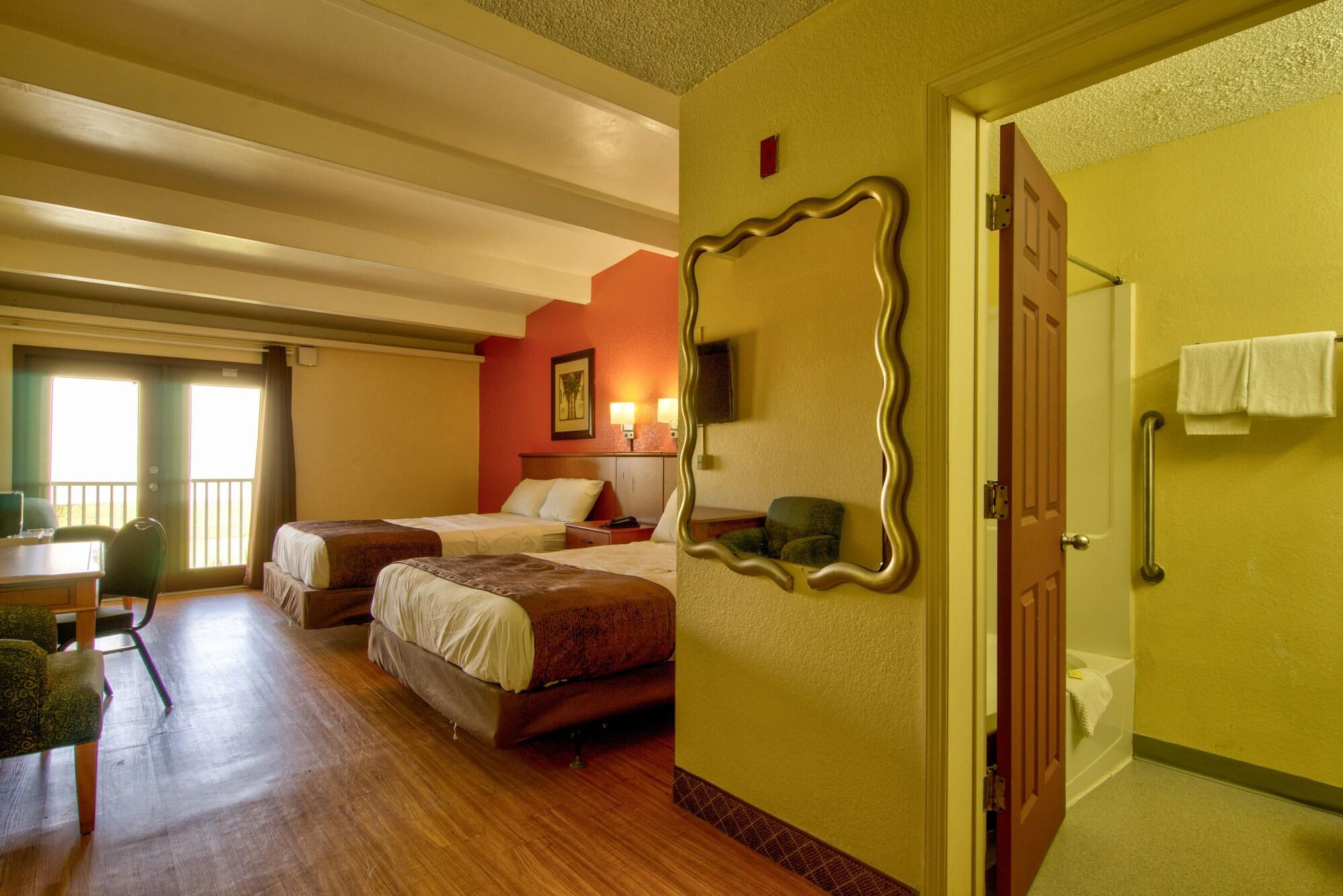Clearwater Hotel Buitenkant foto