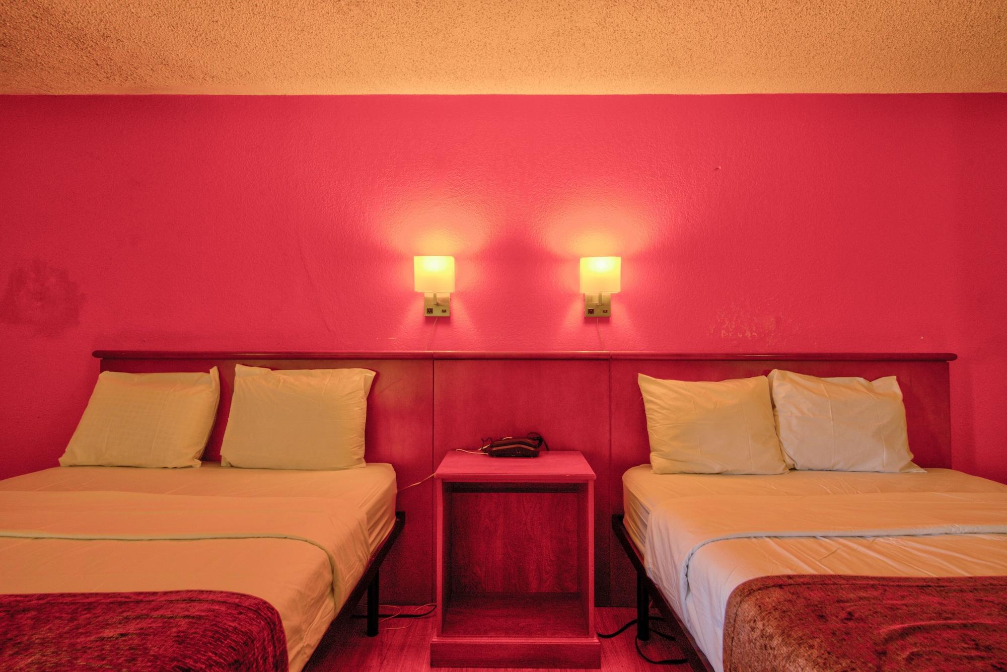 Clearwater Hotel Buitenkant foto